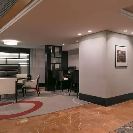 Sheraton 酒店