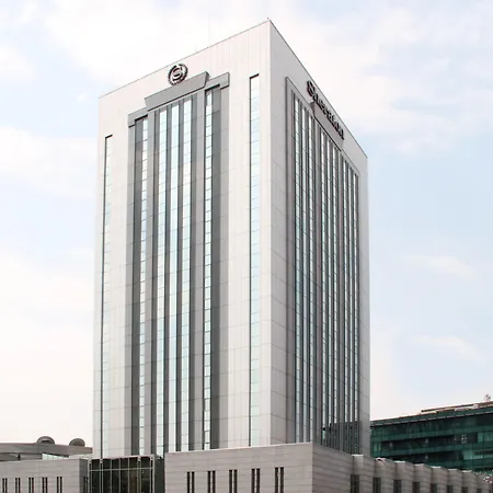 Sheraton 酒店