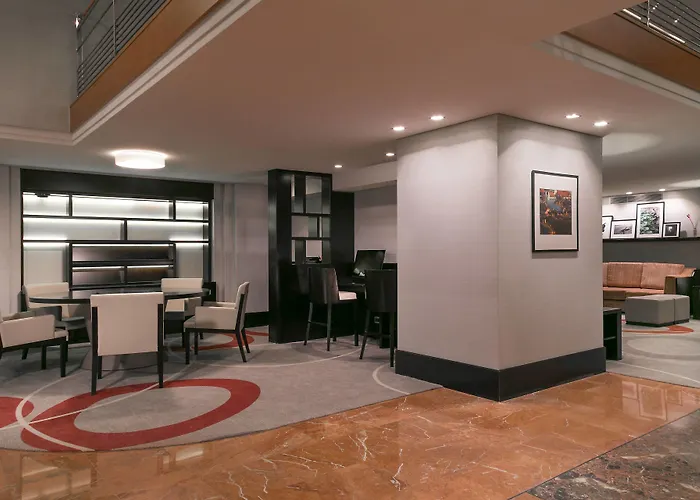 Sheraton מלון
