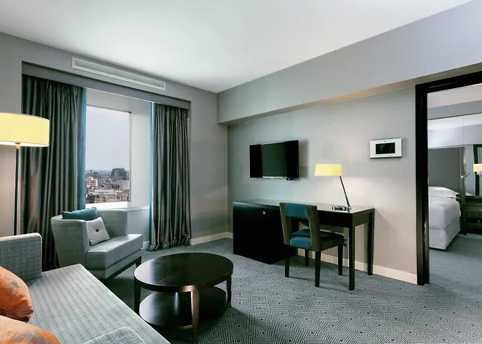 Готель Sheraton Бухарест