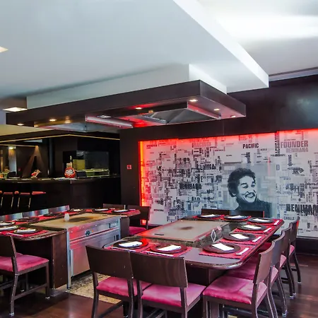 Sheraton Готель