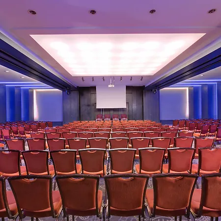 Готель Sheraton